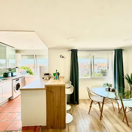 Apartment Nomad